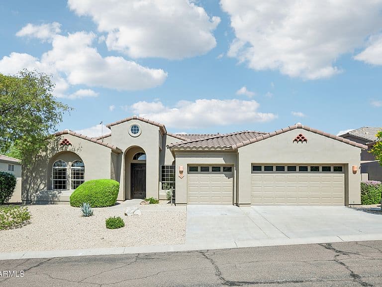 16484 N 108TH Place photo 1