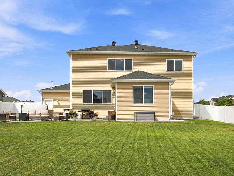 3606 Cordova Loop S photo 5