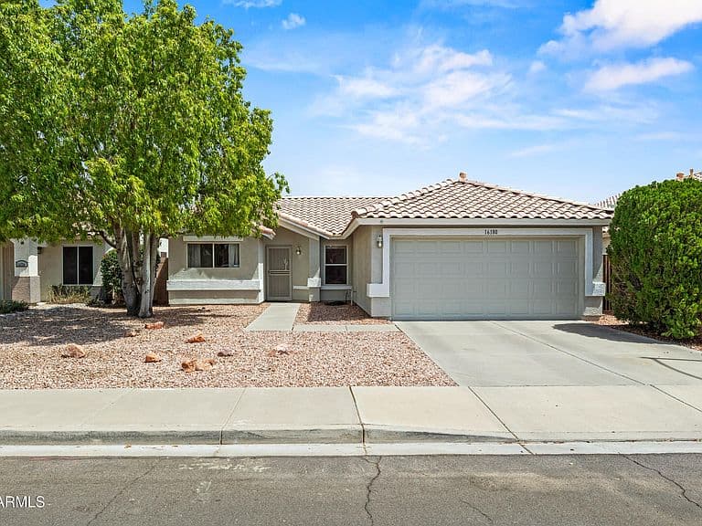 16180 W MORNING GLORY Street photo 2