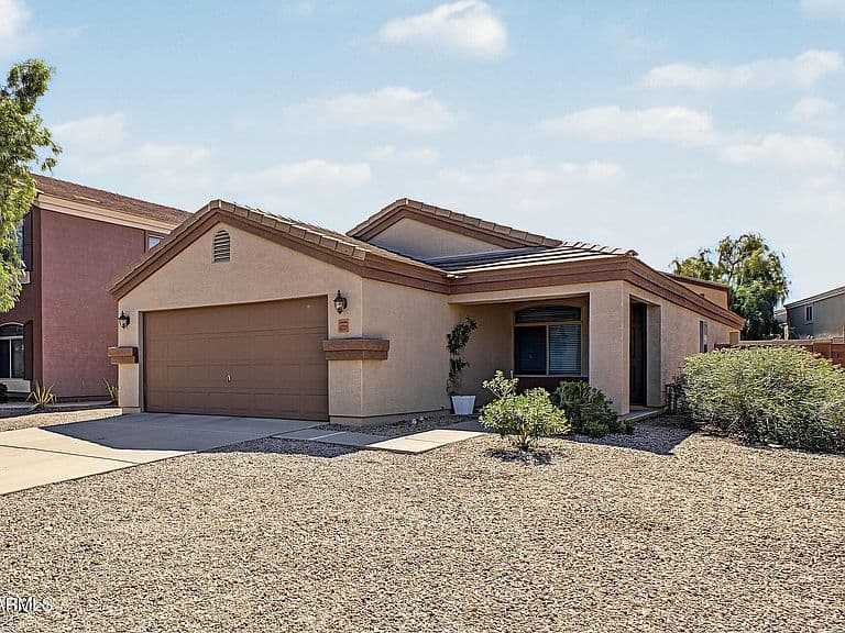 43301 W KRISTAL Lane photo 5