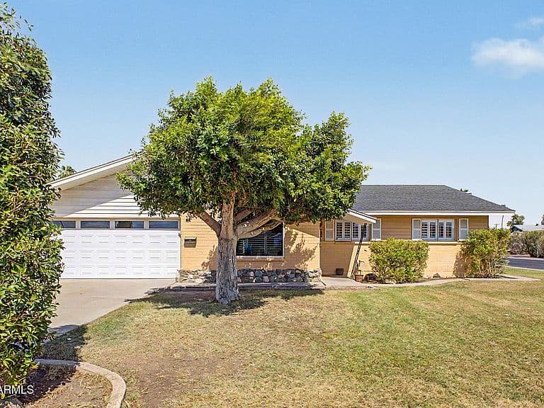 3019 S DROMEDARY Drive photo 3
