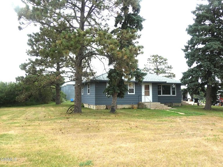 6622 11th Ave SE photo 1