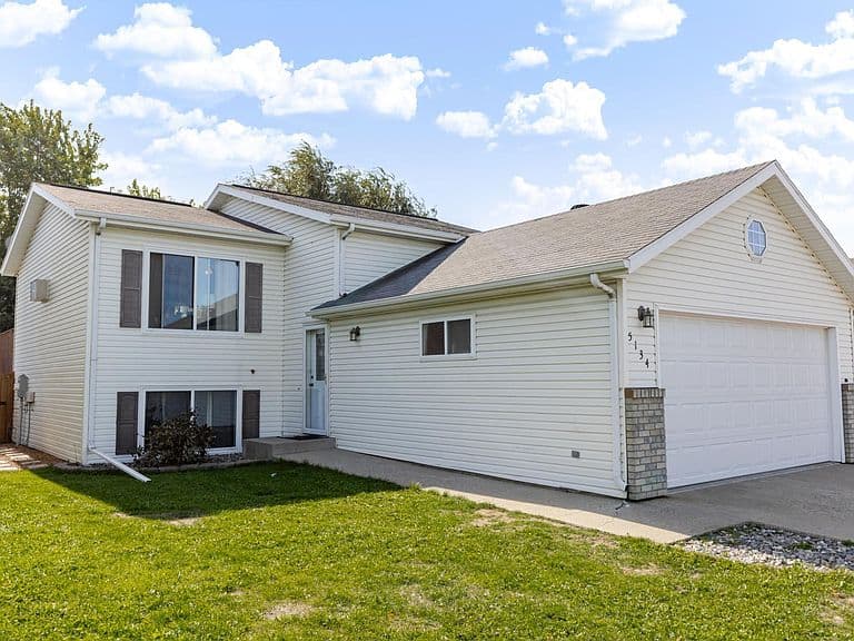 5134 7th Ln S photo 3