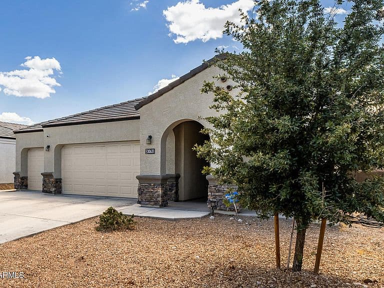 30631 W CELEBORN Drive photo 4