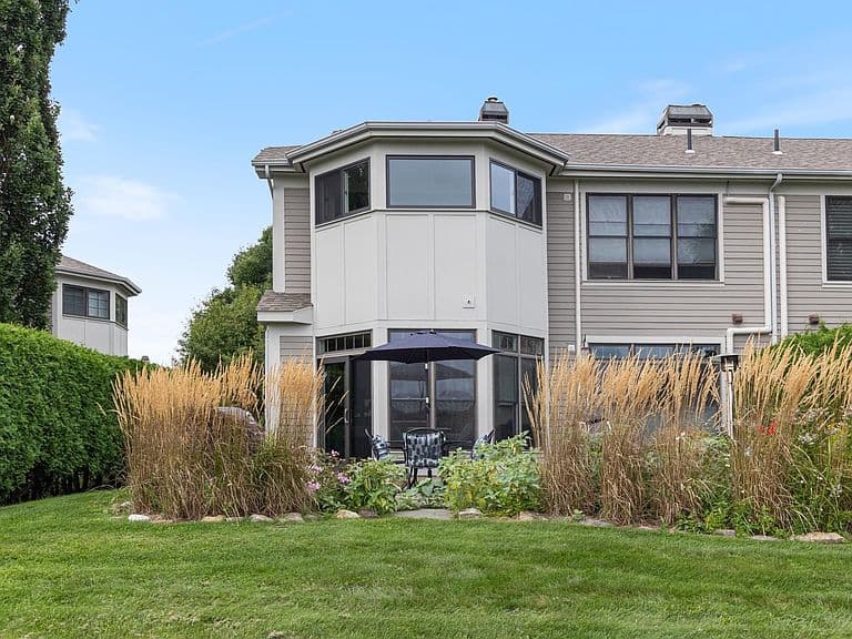 540 Golf Course Road photo 2