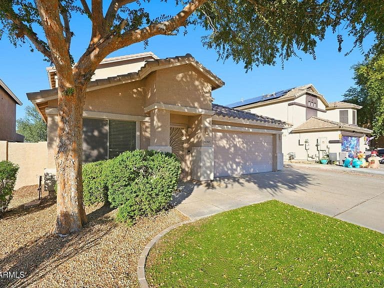 6782 W Rowel Rd photo 2