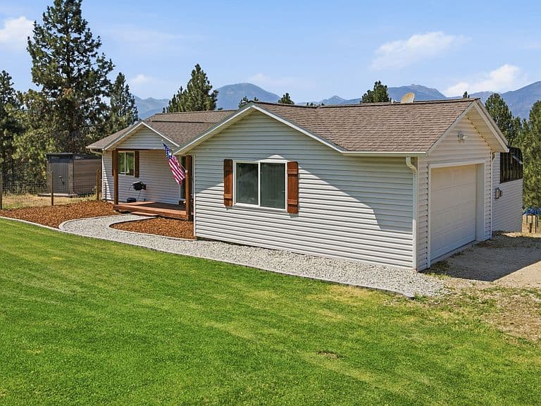 456 Sapphire Ln photo 5