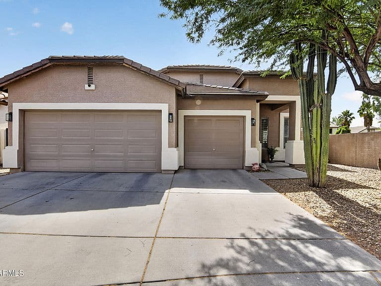 15475 N 181 Avenue photo 4