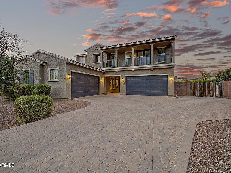 1180 E IBIS Street photo 2