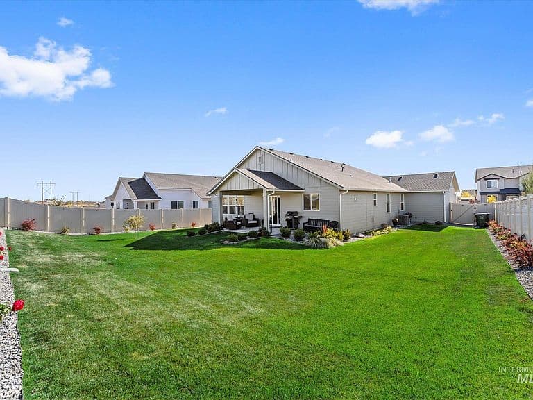 1344 W Pack River Dr photo 2