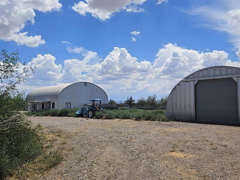 111 E GILA Drive photo 4