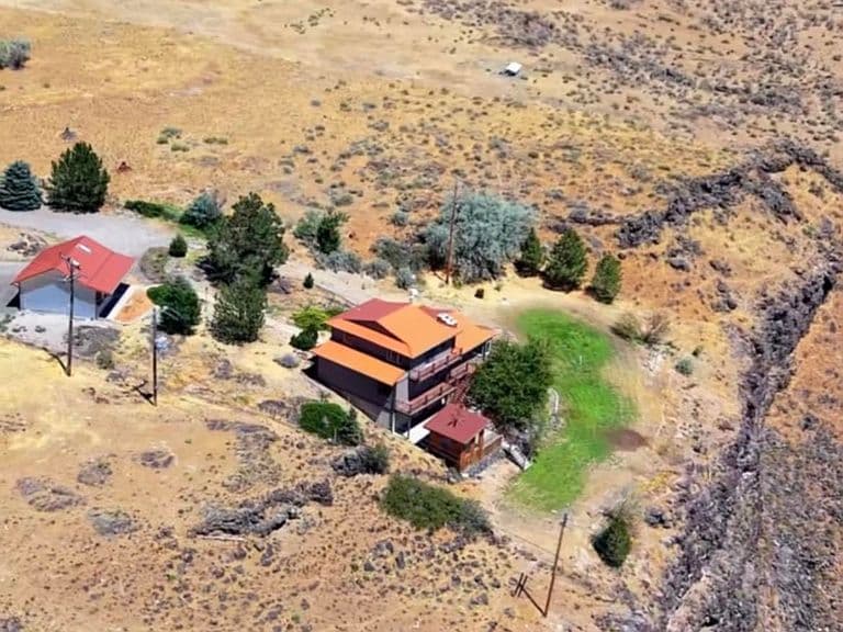 17115 Highway 30 photo 1