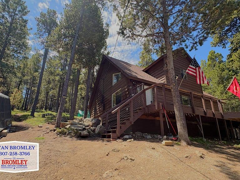 3735 Hidden Meadow Dr photo 1