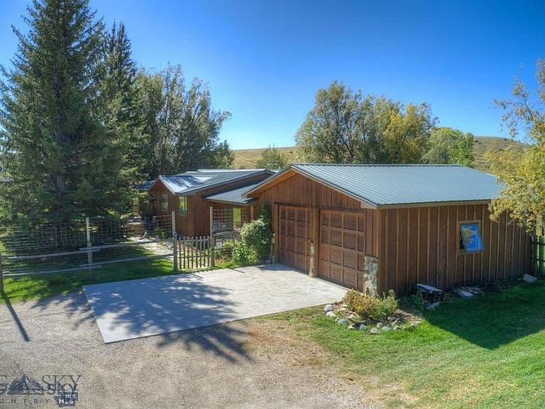 13 Sheffield Dr photo 2