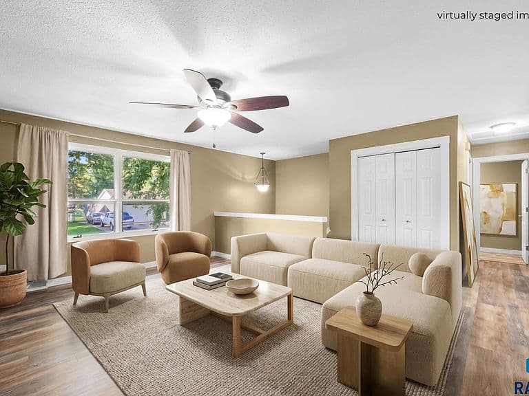 3924 S Morrow Dr photo 5