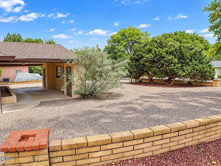3555 E RIMROCK Drive photo 2