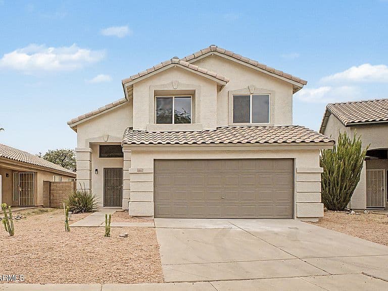 18654 N 39TH Street photo 2