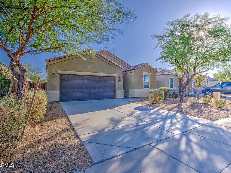 36335 W PICASSO Street photo 2