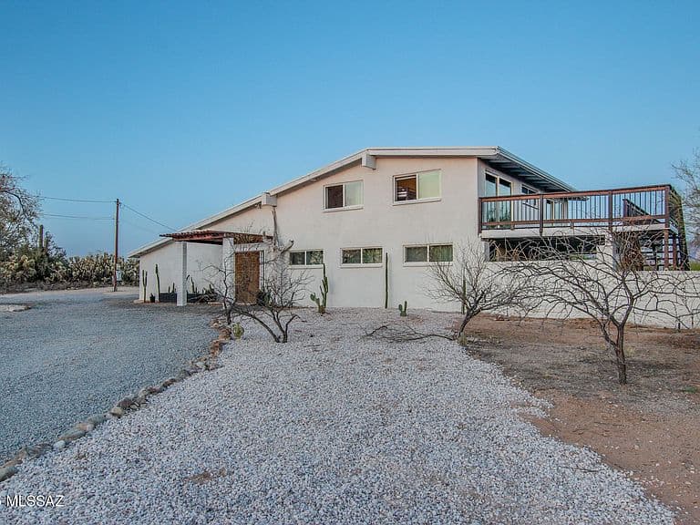 10500 N Oldfather Dr photo 4