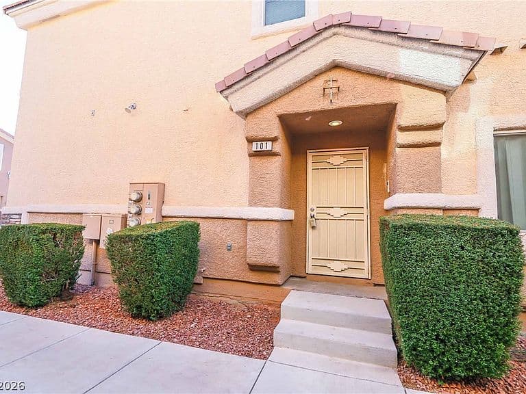 6590 Tumbleweed Ridge Ln Unit 101 photo 2