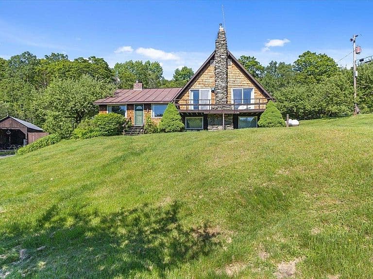 840 Sugar Hill Road photo 1