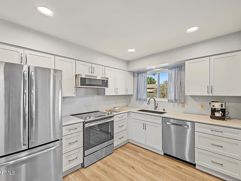501 N 56TH Street photo 1