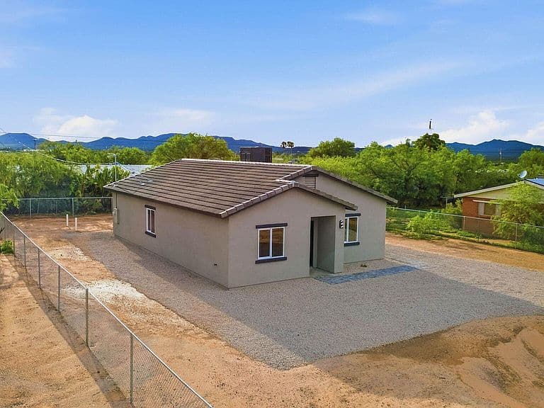 9434 S Vicki Dr photo 5