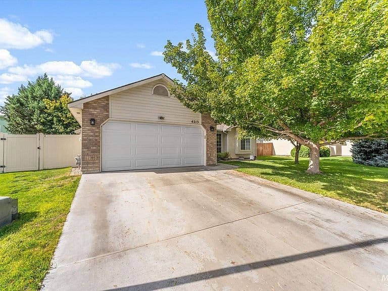 4213 E Lanager Ct photo 3