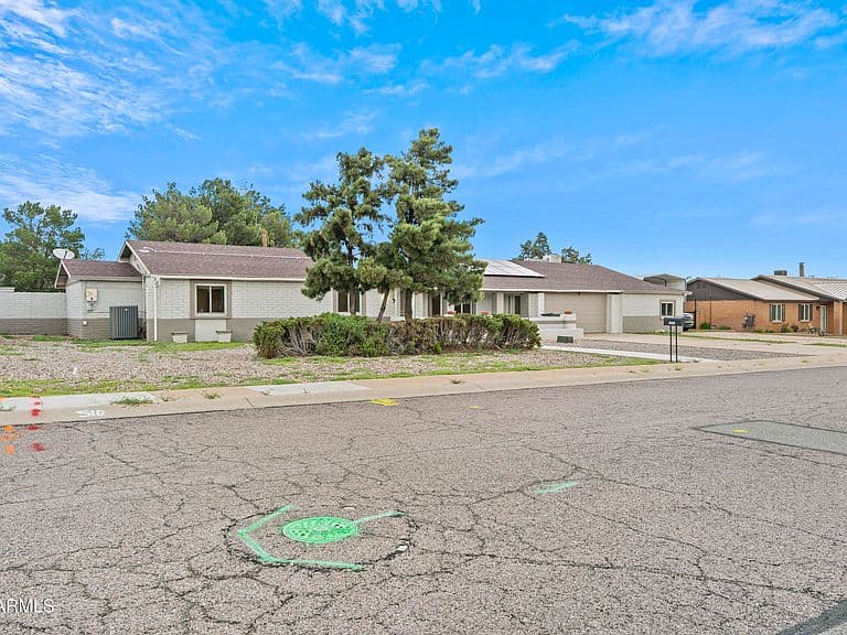 1931 E CRISTINA Avenue photo 3
