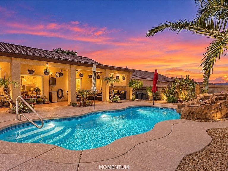 2751 La Paloma Drive photo 5
