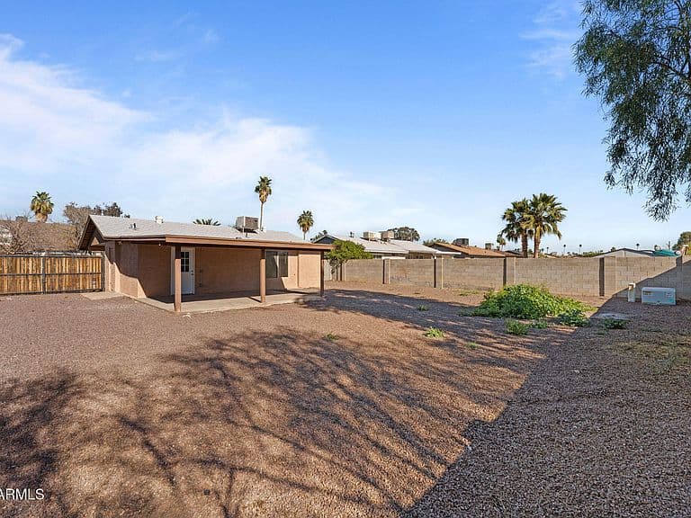 9257 W Gary Rd photo 3