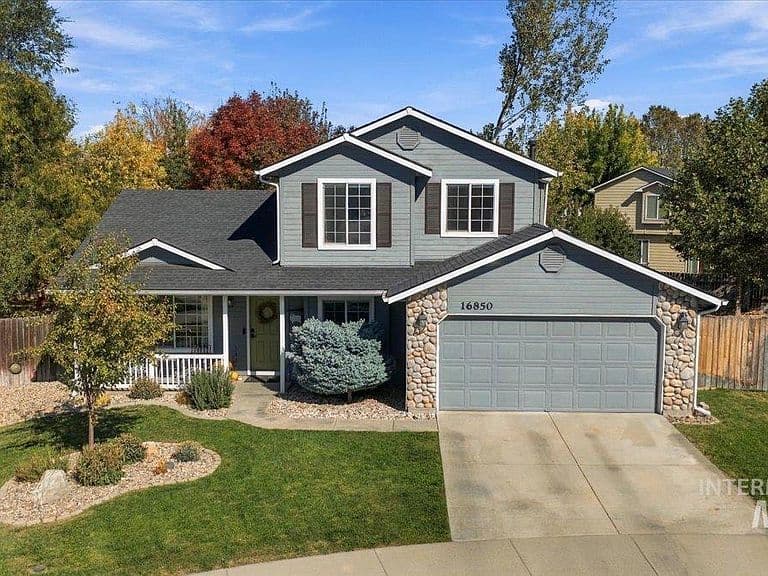 16850 N Gentry Dr photo 1