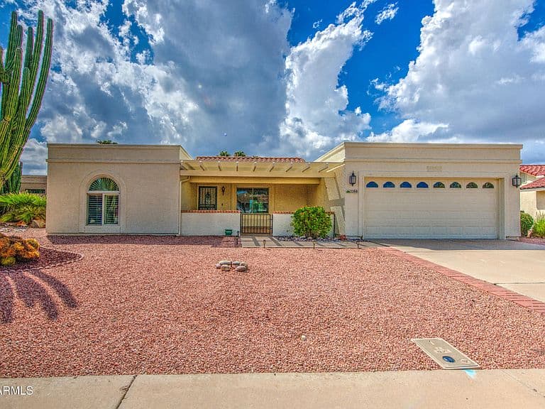 2288 LEISURE WORLD -- photo 1