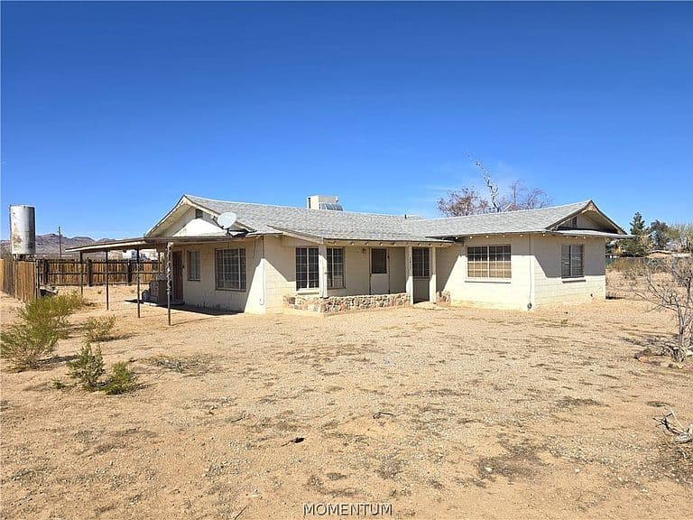 1417 S Canelo Road photo 2