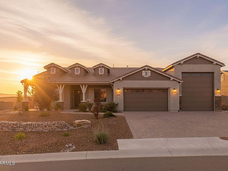 5333 ROCKY VISTA Drive photo 1