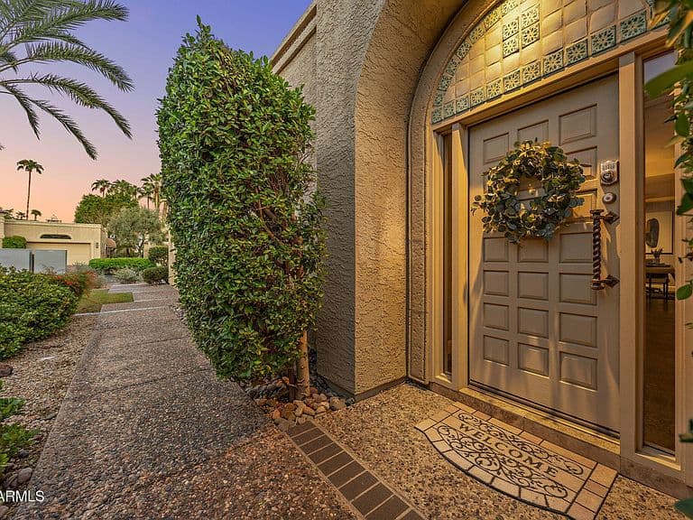 4674 N 65TH Street photo 2