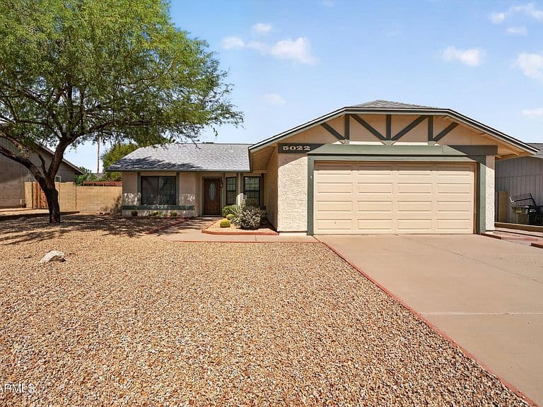 5022 E SHOMI Street photo 2