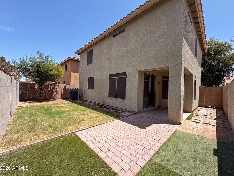 800 S BEDFORD Drive photo 5