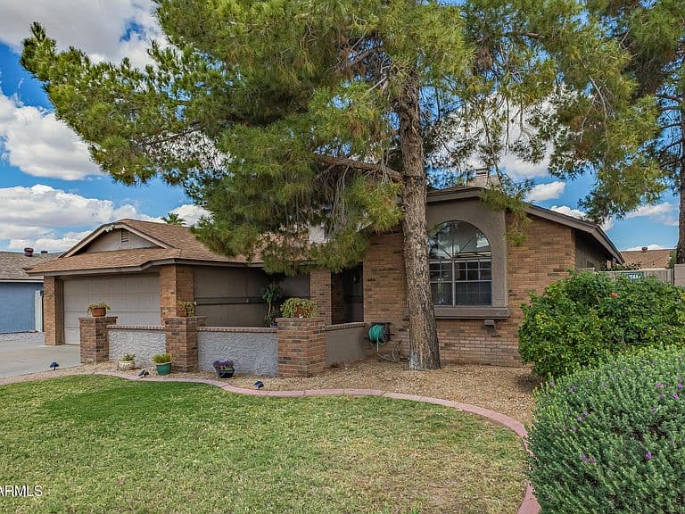 7366 W SIERRA Street photo 5