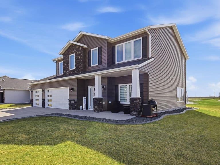 5651 43rd St S photo 4