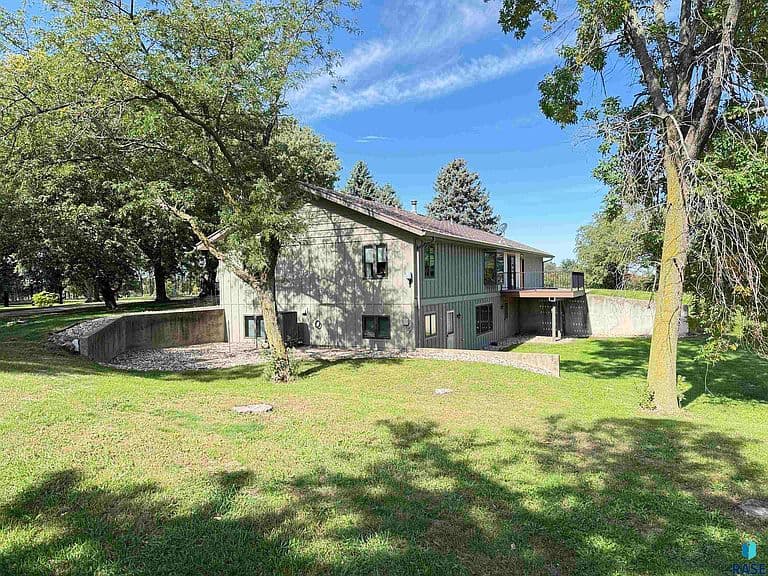 45508 272nd St photo 5
