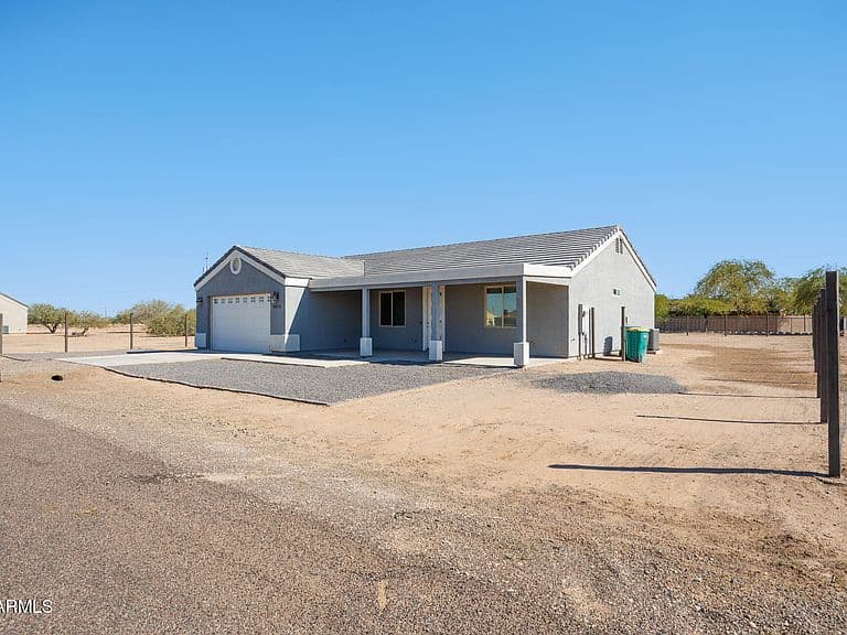4015 N KIOHA Drive photo 2