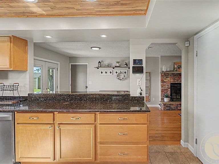 2912 Arnold Palmer Dr photo 5