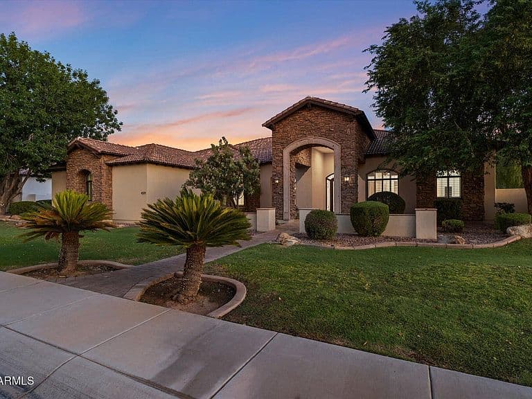 4371 E GEMINI Place photo 4