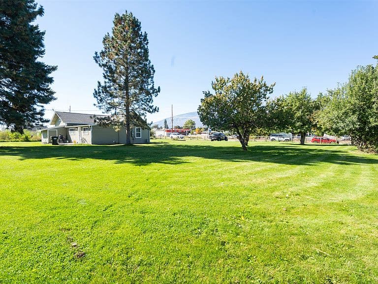 232 Honey Ln photo 5