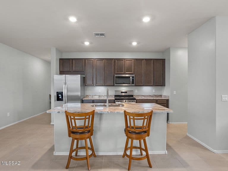 7788 S Golden Bell Dr photo 2