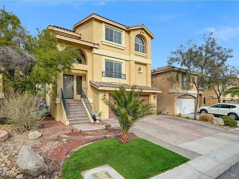 6764 Bravura Ct photo 3