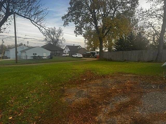 426 W 9th Ave photo 3