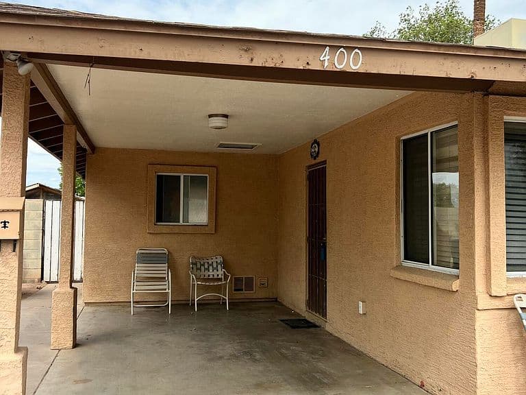 400 E TULSA Street photo 2
