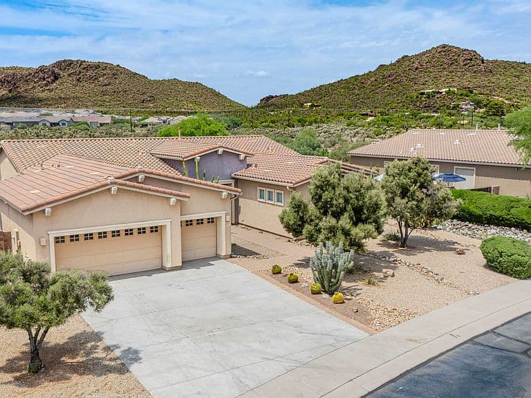 8537 N Ironwood Reserve Way photo 3